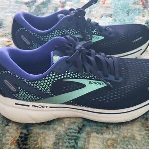 Brooks Ghost 14 size 8 EUC